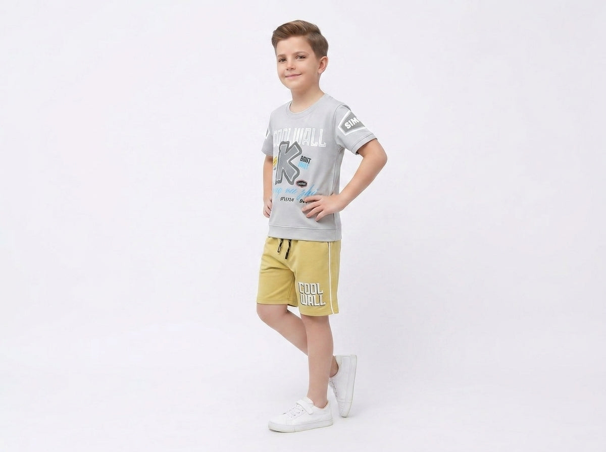 Kids half sleeve t-shirt and pant combo